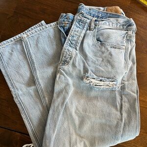 American Eagle 90s Boyfriend Jeans